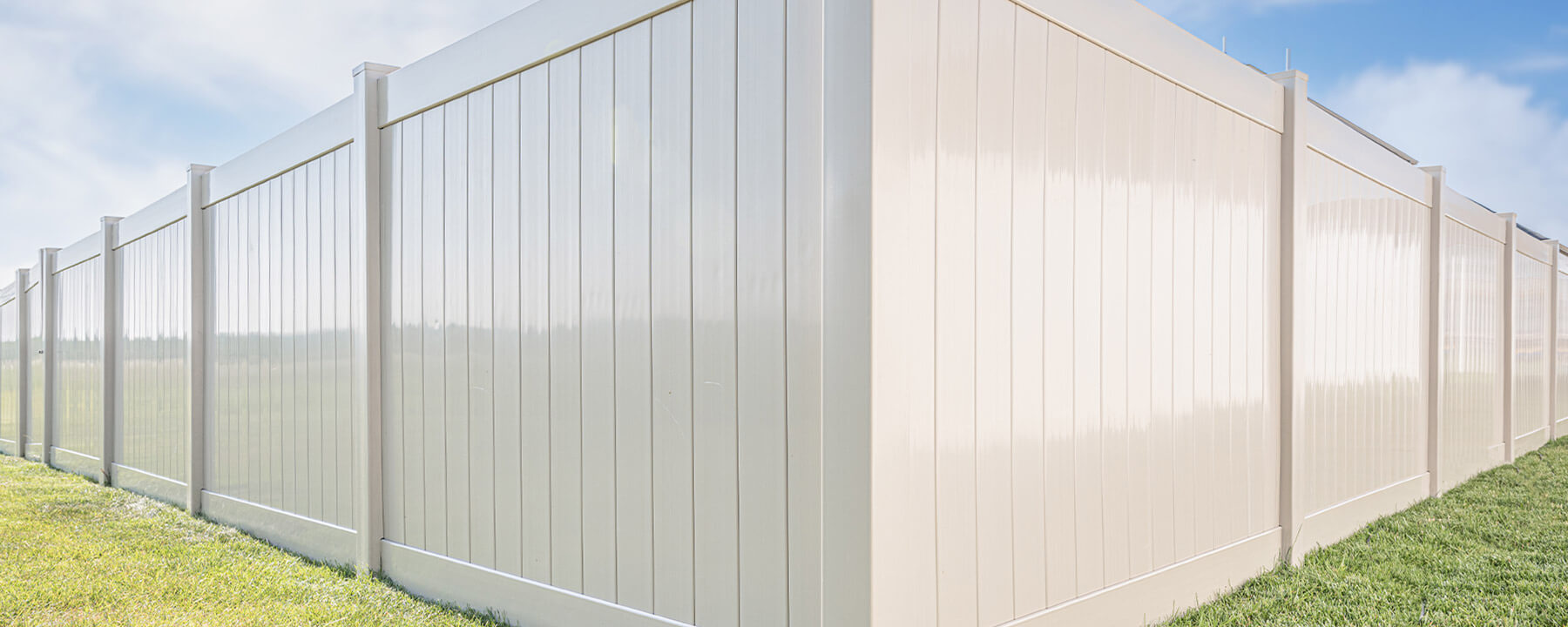 Vinyl fence installed in San Antonio, Texas