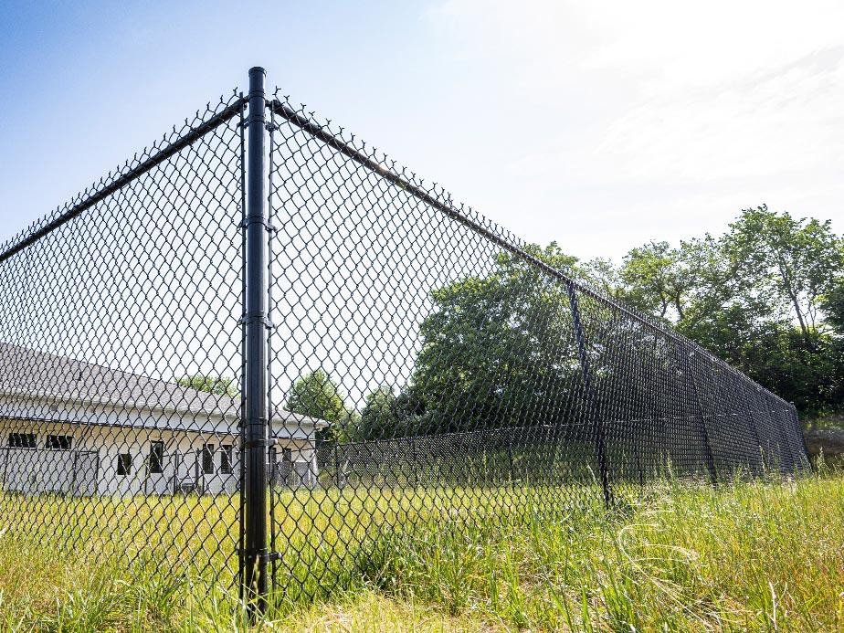 Chain link fence in Bulverde Texas